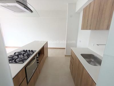 Apartamento de 2 alcobas en venta en Cañaveralejo, Sabaneta, 68 m² · foto 4 de 19