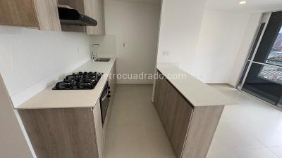 Apartamento en venta en Simon Bolivar, Itagüí · foto 2 de 20