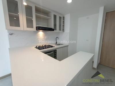 Apartamento de 2 alcobas en venta en Cañaveralejo, Sabaneta, 56 m² · foto 3 de 20