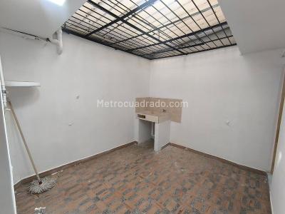 Casa de 2 alcobas en venta en Castilla, Medellín, 56 m² · foto 13 de 13