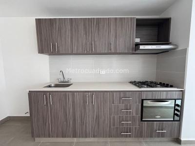 Apartamento de 3 alcobas en venta en Santa Maria, Itagüí, 64 m² · foto 3 de 20
