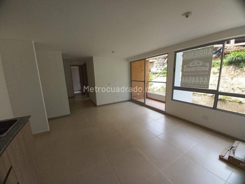 3BR Apartment in Alto De Las Flores (60 m²) - 2