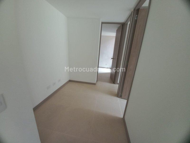 3BR Apartment in Alto De Las Flores (60 m²) - 4
