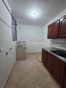 Apartamento en arriendo en Calle Larga, Sabaneta · foto 2 de 11