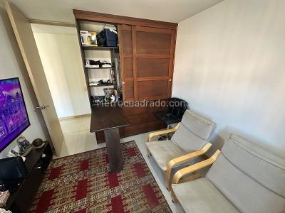 Apartamento de 3 alcobas en venta en San Jose, Sabaneta, 68 m² · foto 7 de 14