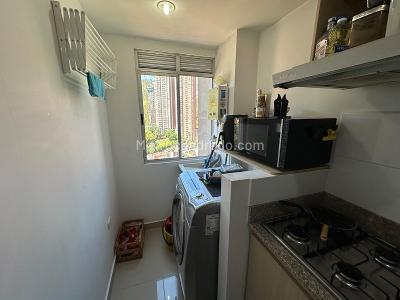 Apartamento de 3 alcobas en venta en San Jose, Sabaneta, 68 m² · foto 14 de 14
