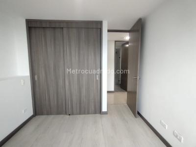 Apartamento de 3 alcobas en arriendo en Aves Maria, Sabaneta, 90 m² · foto 7 de 13