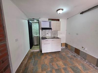 Apartaestudio en arriendo en Prados De Sabaneta, Sabaneta, 15 m² · foto 2 de 7