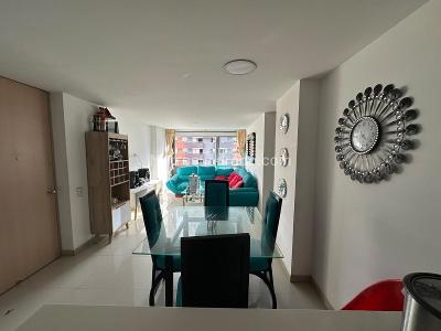 Apartamento de 3 alcobas en venta en Calle Nueva, Sabaneta, 82 m² · foto 4 de 17