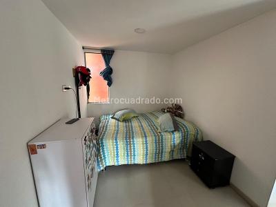 Apartamento de 3 alcobas en venta en Calle Nueva, Sabaneta, 82 m² · foto 14 de 17