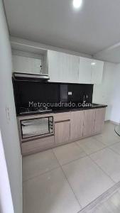 Apartaestudio en arriendo en Zaratoga, Sabaneta, 40 m² · foto 2 de 15