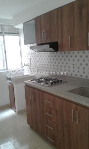 Apartamento de 3 alcobas en arriendo en San Antonio De Prado, Medellín, 42 m² · foto 2 de 10