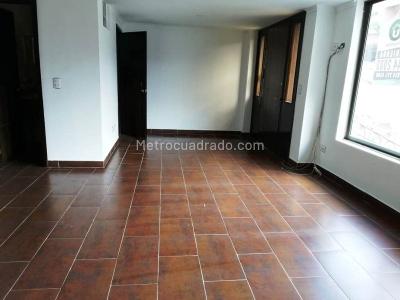 Casa de 3 alcobas en arriendo en Aves Maria, Sabaneta, 400 m² · foto 4 de 20