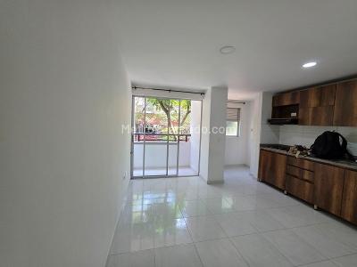 Apartamento de 2 alcobas en arriendo en San Joaquin, Sabaneta, 61 m² · foto 2 de 15