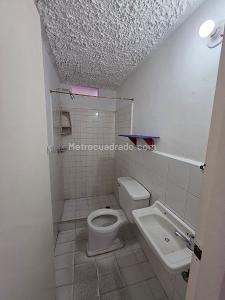 Casa de 4 alcobas en arriendo en Entreamigos, Sabaneta, 120 m² · foto 15 de 16