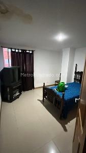 Apartamento de 4 alcobas en venta en Bolivariana, Medellín, 230 m² · foto 9 de 19
