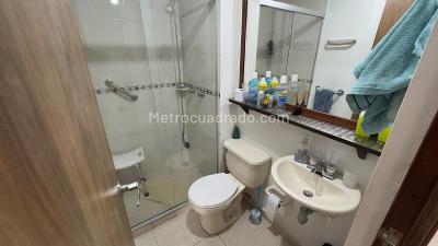 Apartamento de 2 alcobas en venta en La Sebastiana, Envigado, 68 m² · foto 11 de 16