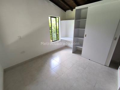 Casa de 2 alcobas en arriendo en La Doctora, Sabaneta, 60 m² · foto 7 de 18