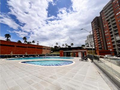 Apartamento en venta en Cerritos, Pereira · foto 2 de 20