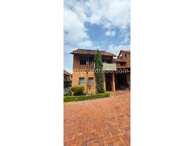 Casa en venta en Avenida Sur, Pereira · foto 2 de 20