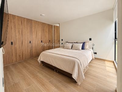 Casa de 3 alcobas en venta en Cerritos, Pereira, 152 m² · foto 10 de 16
