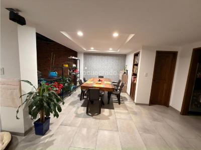 Casa de 4 alcobas en venta en Pinares, Pereira, 210 m² · foto 2 de 12