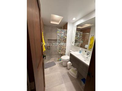 Casa de 4 alcobas en venta en Pinares, Pereira, 210 m² · foto 8 de 12