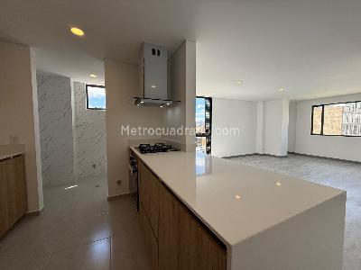 Apartamento en venta en Quinta Paredes, Bogotá · foto 4 de 19