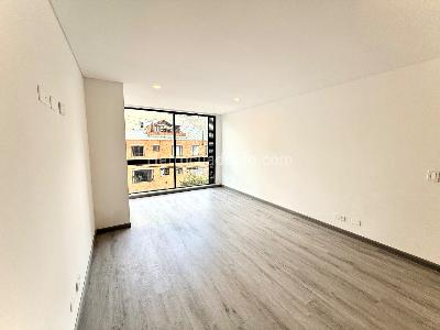 Apartamento en venta en Quinta Paredes, Bogotá · foto 5 de 12