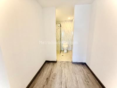 Apartamento en venta en Quinta Paredes, Bogotá · foto 9 de 12