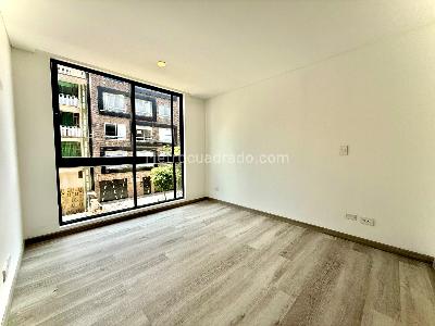 Apartamento en venta en Quinta Paredes, Bogotá · foto 16 de 19