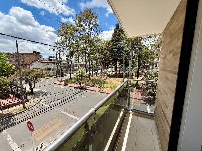 Apartamento en venta en Quinta Paredes, Bogotá · foto 7 de 19