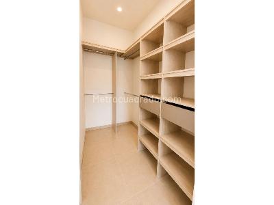 Apartamento de 2 alcobas en venta en Sabaneta, Sabaneta, 61 m² · foto 13 de 16