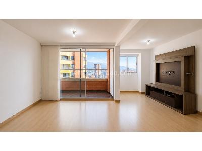 Apartamento de 3 alcobas en venta en Sabaneta, Sabaneta, 76 m² · foto 3 de 12