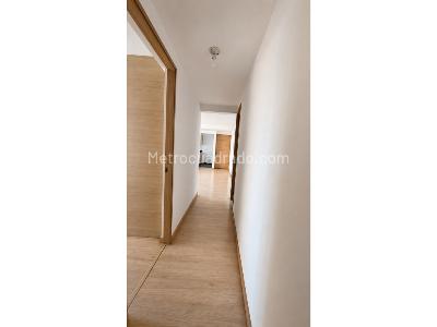 Apartamento de 3 alcobas en venta en Sabaneta, Sabaneta, 76 m² · foto 7 de 12