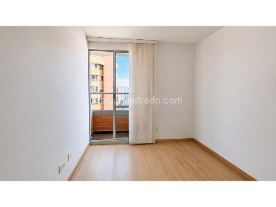 Apartamento de 3 alcobas en venta en Sabaneta, Sabaneta, 76 m² · foto 9 de 12