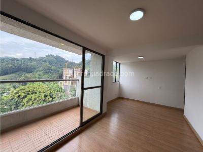 Apartamento de 2 alcobas en venta en Sabaneta, Sabaneta, 74 m² · foto 7 de 20