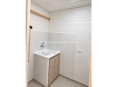 Apartamento de 3 alcobas en venta en Loma De Las Brujas, Envigado, 94 m² · foto 13 de 15