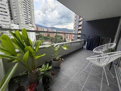 Apartamento en venta en Envigado, Envigado · foto 8 de 12