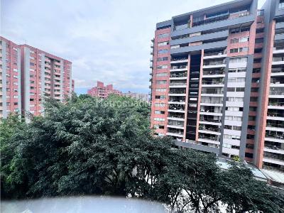 Apartamento en venta en La Frontera, Medellín · foto 5 de 18