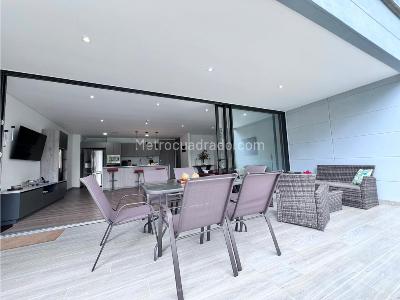 Apartamento de 2 alcobas en venta en Rionegro, Rionegro, 119 m² · foto 6 de 20