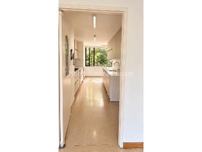 Apartamento en venta en El Poblado, Medellín · foto 2 de 16