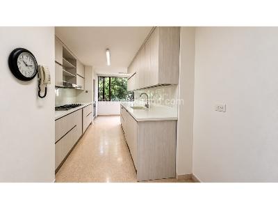 Apartamento en venta en El Poblado, Medellín · foto 3 de 16