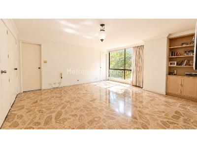 Apartamento en venta en El Poblado, Medellín · foto 9 de 16