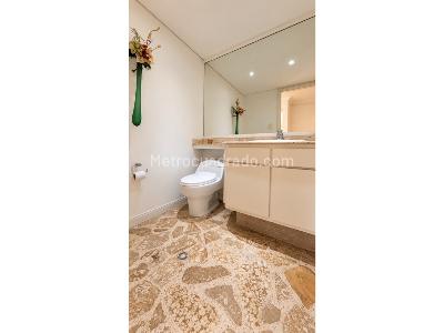 Apartamento en venta en El Poblado, Medellín · foto 13 de 16
