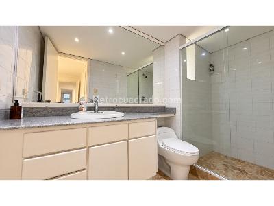 Apartamento en venta en El Poblado, Medellín · foto 16 de 16
