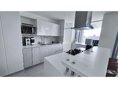 Apartamento en venta en Envigado, Envigado · foto 2 de 20