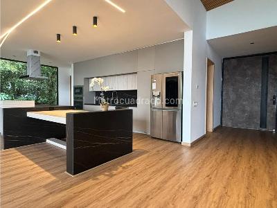 Casa de 3 alcobas en venta en Poblado Las Palmas, Medellín · foto 8 de 20