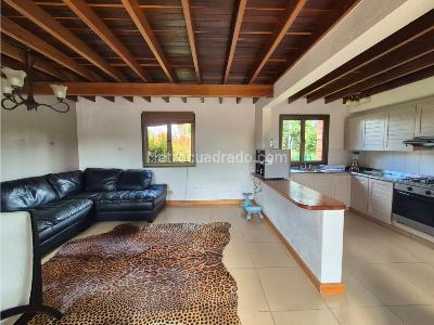 Casa de 5 alcobas en venta en Envigado, Envigado · foto 18 de 20