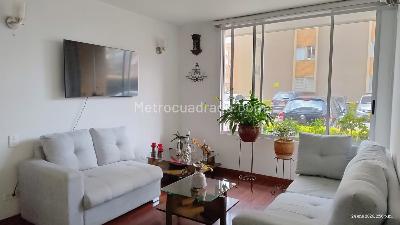 Apartamento de 3 alcobas en venta en Huertas De Cajic, Cajicá, 70 m² · foto 4 de 19